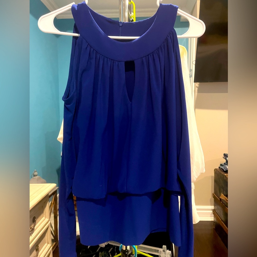 Joseph Ribkoff cold shoulder top